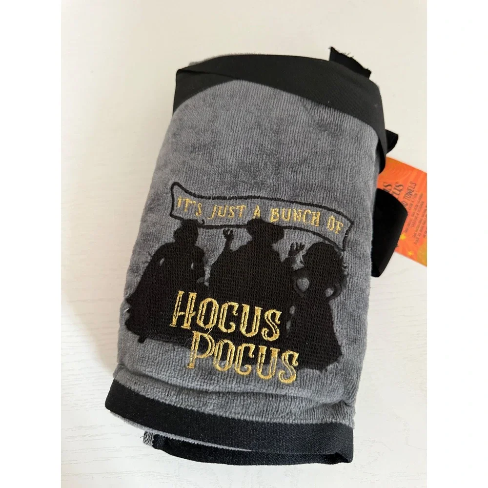 Disney Hocus Pocus Sanderson Sisters 2 Pack Hand Towels Gray Halloween New NWT
